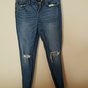 Mossimo curvy skinny distressed jeans
